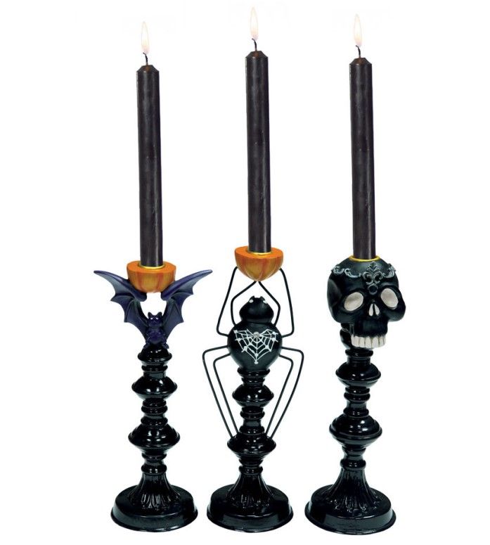 Candelabroda tavola di halloween con teschi, ragni e pipistrelli. Scopri il prezzo online. 